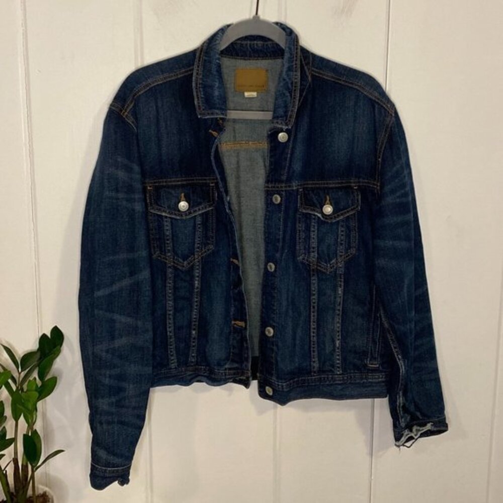 American Eagle Distressed Denim Jean Jacket